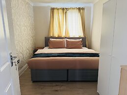 Entire 4-bed House in Sunderland