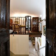 Dolce Vita in Rome With 2 Bedrooms and 1 Bathrooms