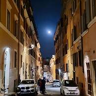 Dolce Vita in Rome With 2 Bedrooms and 1 Bathrooms