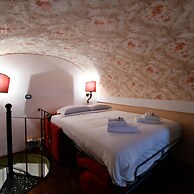 Dolce Vita in Rome With 2 Bedrooms and 1 Bathrooms