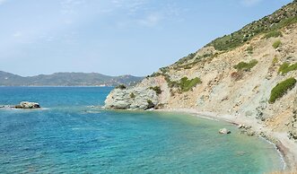 Ecovillage with swimming-pool in Teulada