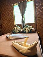 Playa Del Fuego Beach Hostel and Resort