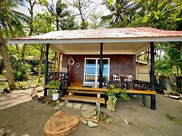 Playa Del Fuego Beach Hostel and Resort