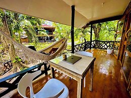 Playa Del Fuego Beach Hostel and Resort