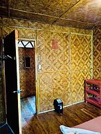 Playa Del Fuego Beach Hostel and Resort