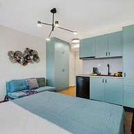 Blue Mare Aurora Apartments