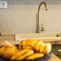 Merelia Aurora Apartments