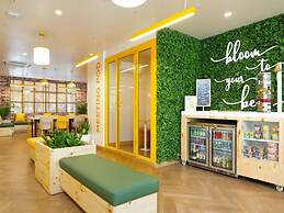 Bloom Hub WEH Andheri