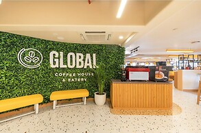 Bloom Hub WEH Andheri