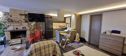 Manos Luxury Apartments