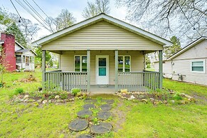 Kayak & Fish: 1 Block to Lakeside Park & Ramp!