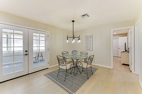 Updated Sun Lakes Home w/ Grill < 1 Mi to Golf