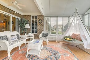 Wilmington Home w/ Sunroom & Private Deck!