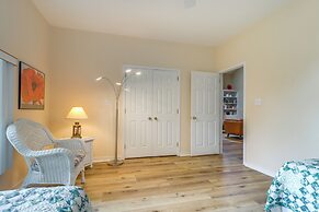 Wilmington Home w/ Sunroom & Private Deck!