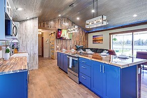 Ice Fishing On-site: Waterfront Nekoosa Home!