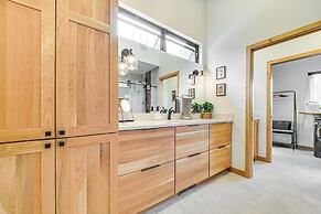 Chic Bellaire Home w/ Outdoor Kitchen on Clam Lake