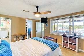 Kingsport 'boone Lake Hideaway' w/ Deck & Views!