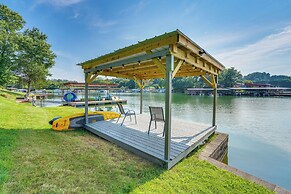 Kingsport 'boone Lake Hideaway' w/ Deck & Views!