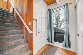 Sunny Kings Beach Retreat ~ 1 Mi to Lake Tahoe