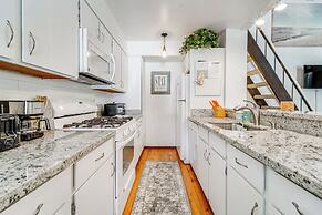 Sunny Kings Beach Retreat ~ 1 Mi to Lake Tahoe