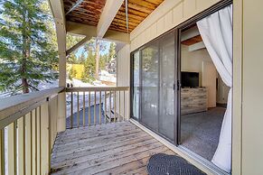 Sunny Kings Beach Retreat ~ 1 Mi to Lake Tahoe