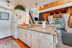 Sunny Kings Beach Retreat ~ 1 Mi to Lake Tahoe