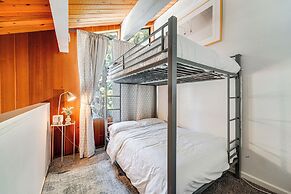 Sunny Kings Beach Retreat ~ 1 Mi to Lake Tahoe
