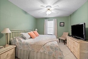 Pelican Beach 2008 1 Bedroom Condo