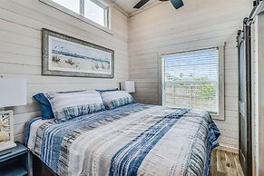 Margarita Time Sfth1 1 Bedroom Home by RedAwning