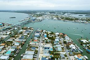 230 Palermo Cir 3 Bedroom Home by RedAwning