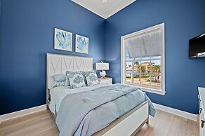 Papa's Boat House - 8214 Estero Blvd 4 Bedroom Home by RedAwning