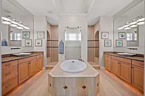 Papa's Boat House - 8214 Estero Blvd 4 Bedroom Home by RedAwning