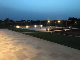 Casa Blue con piscina by Wonderful Italy