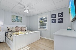 Amber Jack - 210 Ostego Dr 3 Bedroom Home by RedAwning