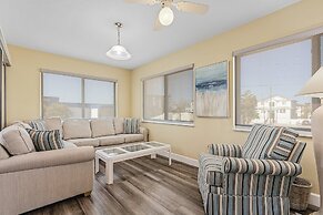 Amber Jack - 210 Ostego Dr 3 Bedroom Home by RedAwning