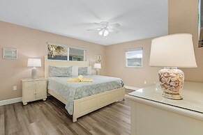 Amber Jack - 210 Ostego Dr 3 Bedroom Home by RedAwning