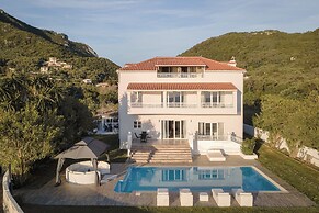 Villa Cosambeli Corfu