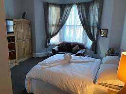 OYO The Barley House