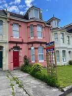 OYO The Barley House