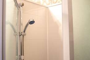 The Quayside Hotel and Bar