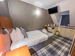 The Quayside Hotel and Bar