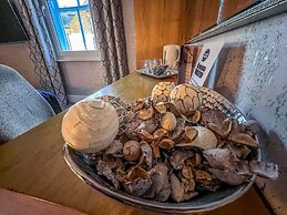 The Quayside Hotel and Bar