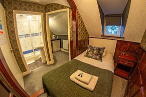 The Quayside Hotel and Bar