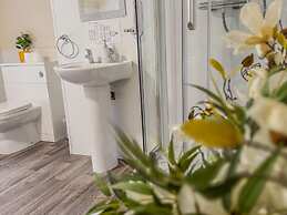 The Quayside Hotel and Bar