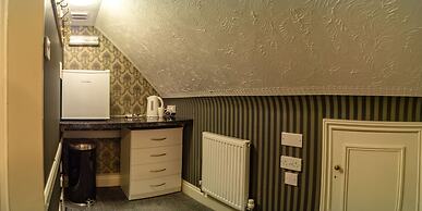 The Quayside Hotel and Bar