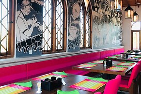 Tea Library Hikkaduwa