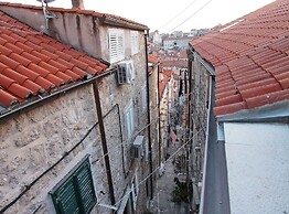 Luxury Style Apartments