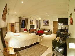 Luxury Style Apartments