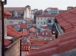 Luxury Style Apartments