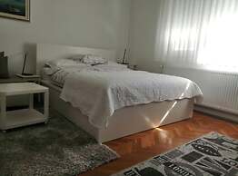 Apartments Lavanda Idila